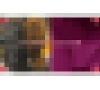 979517