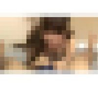 982643