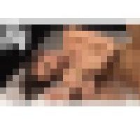 988581