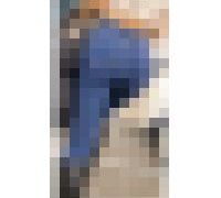 988967