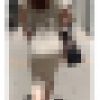 989095