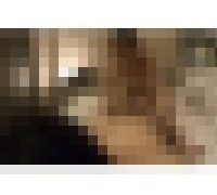 989125