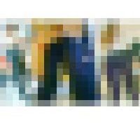 989235