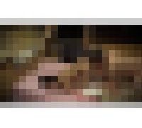 989512