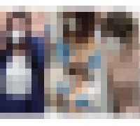 989567