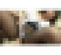 989577