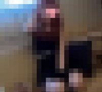 989745