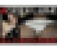 990243