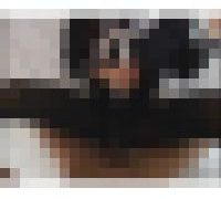 990368
