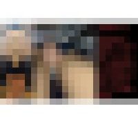 990867