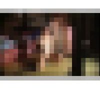 993082